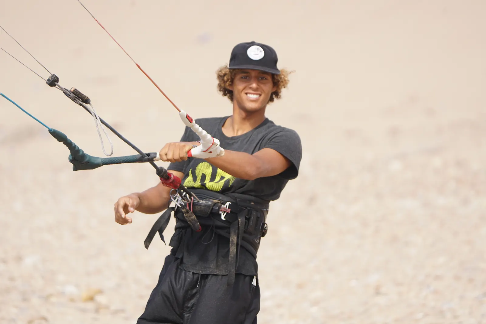 Kitesurfer riding with style